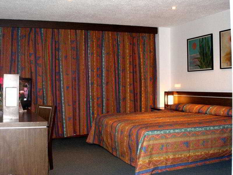 Corinto Hotel Mexiko-Stadt Zimmer foto
